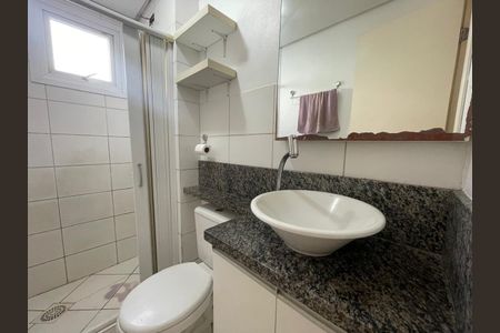 Apartamento para alugar com 70m², 3 quartos e 1 vaga