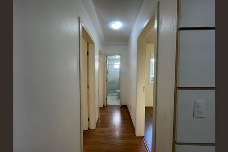 Apartamento para alugar com 70m², 3 quartos e 1 vaga
