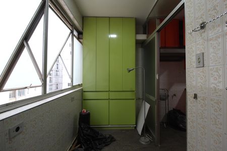 Apartamento à venda com 112m², 3 quartos e 1 vagaÁrea de Serviço