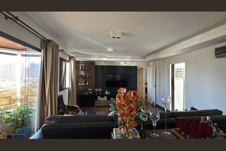 Apartamento à venda com 162m², 2 quartos e 2 vagas Apartamento à venda com 162m², 2 quartos e 2 vagasSala