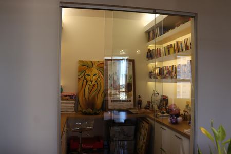 Apartamento à venda com 162m², 2 quartos e 2 vagasEscritório