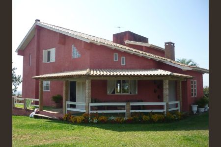 Casa de condomínio para alugar com 263m², 4 quartos e 2 vagas Casa de condomínio para alugar com 263m², 4 quartos e 2 vagasÁrea externa