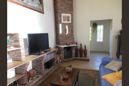 Sala de casa de condomínio para alugar com 4 quartos, 263m² em Águas claras, Viamão
