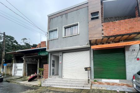 Casa para alugar com 50m², 2 quartos e sem vagaFachada