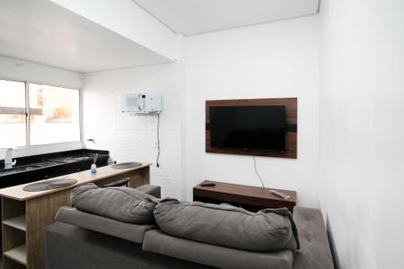 Sala de casa para alugar com 2 quartos, 50m² em Bairro Jardim Nossa Senhora das Graças, Cotia
