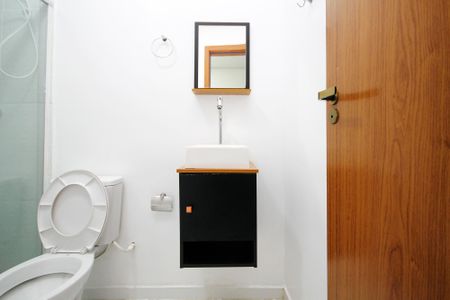 Casa para alugar com 50m², 2 quartos e sem vagaBanheiro