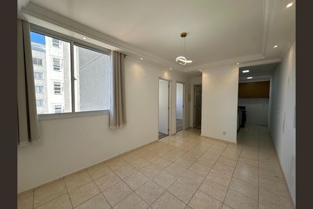 Apartamento para alugar com 55m², 2 quartos e 1 vaga Apartamento para alugar com 55m², 2 quartos e 1 vagaSala