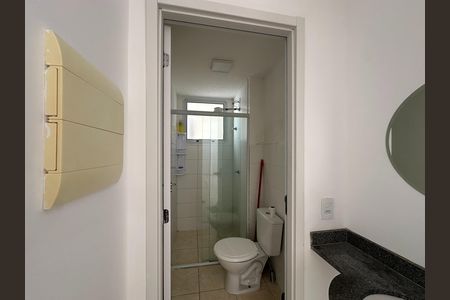 Apartamento para alugar com 55m², 2 quartos e 1 vaga Apartamento para alugar com 55m², 2 quartos e 1 vagaBanheiro