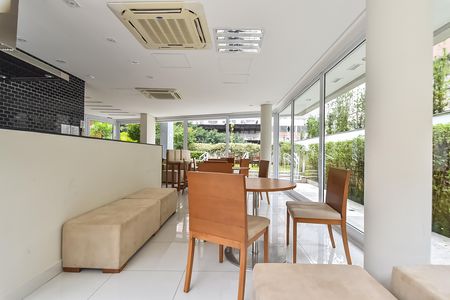 Apartamento para alugar com 45m², 1 quarto e 1 vaga Apartamento para alugar com 45m², 1 quarto e 1 vagaÁrea comum - Salão de festas