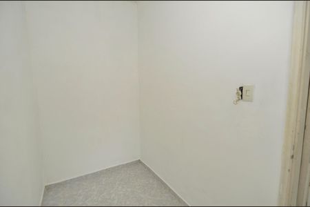 Apartamento à venda com 78m², 2 quartos e 1 vaga Apartamento à venda com 78m², 2 quartos e 1 vagaQuarto de Serviço