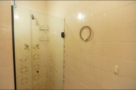 Apartamento à venda com 78m², 2 quartos e 1 vaga Apartamento à venda com 78m², 2 quartos e 1 vagaBanheiro