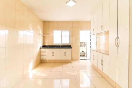 Casa de condomínio para alugar com 51m², 2 quartos e 1 vaga Casa de condomínio para alugar com 51m², 2 quartos e 1 vagaSala/Cozinha