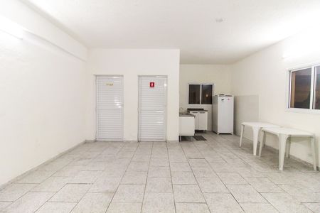 Casa de condomínio para alugar com 51m², 2 quartos e 1 vaga Casa de condomínio para alugar com 51m², 2 quartos e 1 vagaÁrea comum - Salão de festas