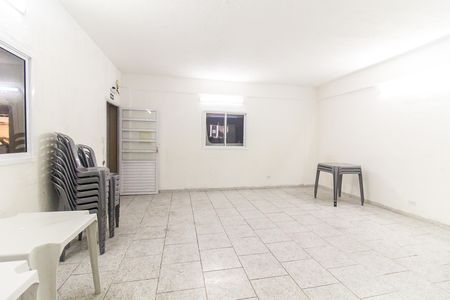 Casa de condomínio para alugar com 51m², 2 quartos e 1 vaga Casa de condomínio para alugar com 51m², 2 quartos e 1 vagaÁrea comum - Salão de festas