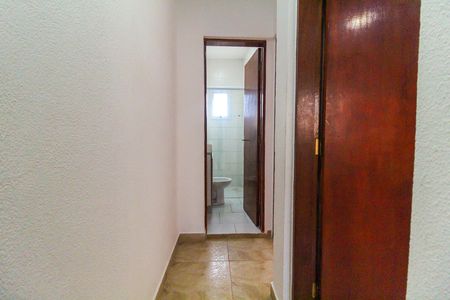 Casa de condomínio para alugar com 51m², 2 quartos e 1 vaga Casa de condomínio para alugar com 51m², 2 quartos e 1 vagaHall