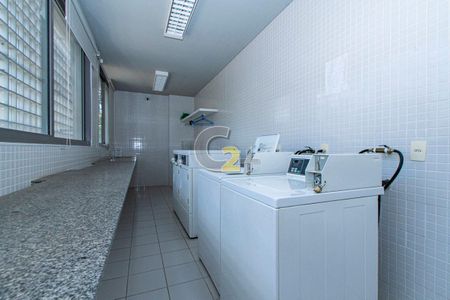 Apartamento para alugar com 2 quartos, 126m² em Vila Ipojuca, São Paulo
