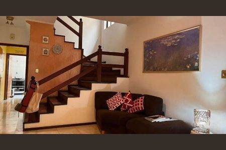Casa à venda com 178m², 3 quartos e 2 vagas
