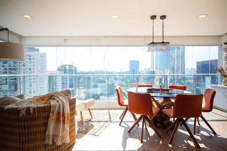 Apartamento à venda com 2 quartos, 132m² em Vila Gertrudes, São Paulo