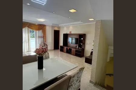 Casa à venda com 3 quartos, 225m² em Vila Metalúrgica, Santo André