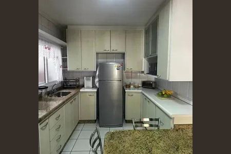 Casa à venda com 225m², 3 quartos e 4 vagas