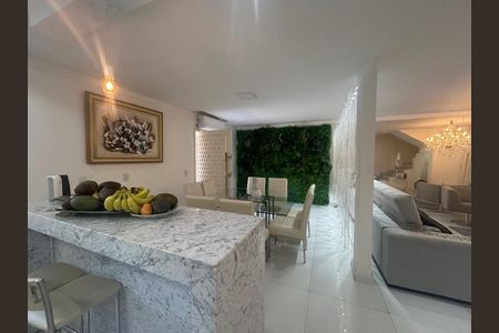 Casa à venda com 3 quartos, 280m² em Recreio dos Bandeirantes, Rio de Janeiro