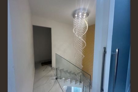 Casa à venda com 280m², 3 quartos e 4 vagas