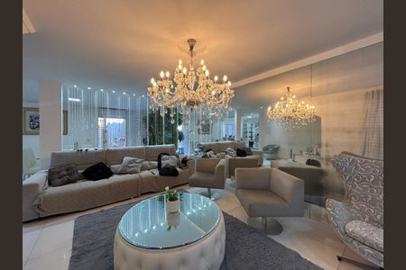 Casa à venda com 3 quartos, 280m² em Recreio dos Bandeirantes, Rio de Janeiro