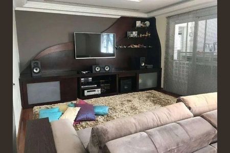 Casa para alugar com 600m², 5 quartos e 6 vagas