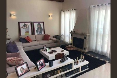 Casa para alugar com 600m², 5 quartos e 6 vagas