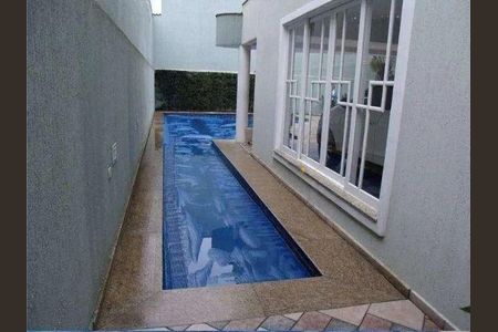 Casa para alugar com 600m², 5 quartos e 6 vagas