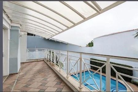 Casa para alugar com 600m², 5 quartos e 6 vagas