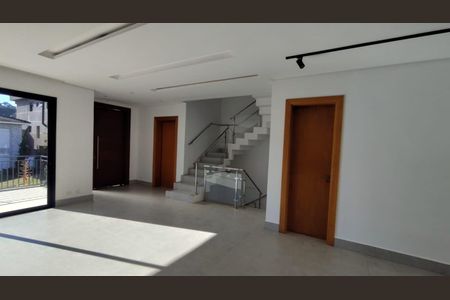 Casa à venda com 5 quartos, 335m² em Cidade Tamboré, Santana de Parnaíba