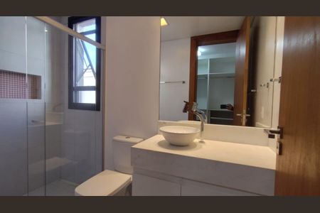 Casa à venda com 335m², 5 quartos e 4 vagas