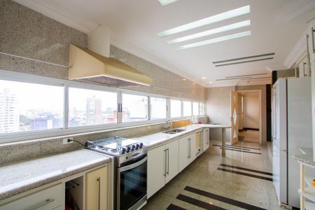 Apartamento à venda com 296m², 4 quartos e 4 vagas