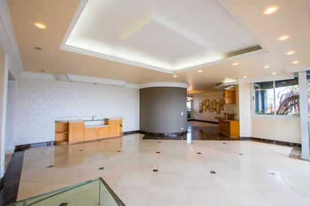 Apartamento à venda com 296m², 4 quartos e 4 vagas Apartamento à venda com 296m², 4 quartos e 4 vagasSala