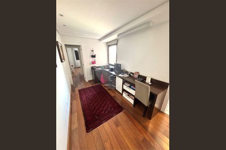 Apartamento à venda com 209m², 3 quartos e 4 vagas