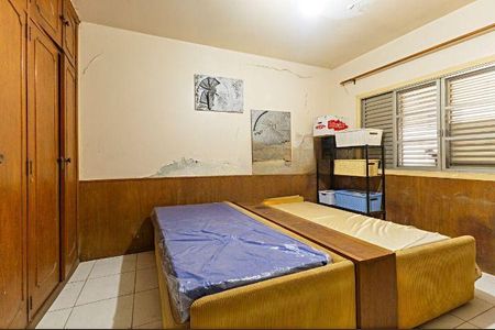 Casa à venda com 3 quartos, 304m² em Vila Inah, São Paulo