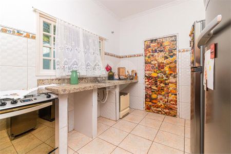 Casa à venda com 3 quartos, 200m² em Santo Amaro, São Paulo