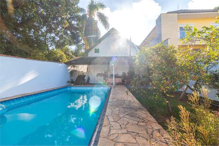 Casa à venda com 3 quartos, 200m² em Santo Amaro, São Paulo