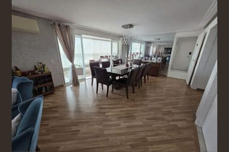 Apartamento à venda com 204m², 4 quartos e 4 vagas