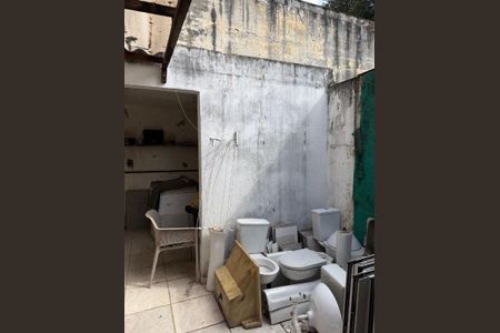 Casa à venda com 300m², 5 quartos e 2 vagas