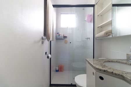 Apartamento à venda com 56m², 2 quartos e 1 vaga Apartamento à venda com 56m², 2 quartos e 1 vagaBanheiro da Suíte