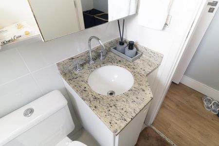 Apartamento à venda com 56m², 2 quartos e 1 vaga Apartamento à venda com 56m², 2 quartos e 1 vagaBanheiro da Suíte