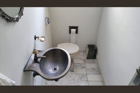 Casa à venda com 3 quartos, 140m² em Planalto Paulista, São Paulo