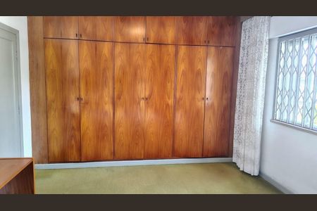 Casa à venda com 140m², 3 quartos e 3 vagas
