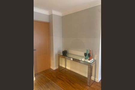 Apartamento para alugar com 1 quarto, 57m² em Cambuí, Campinas