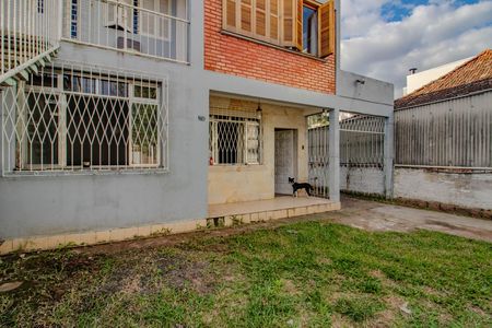 Casa para alugar com 110m², 2 quartos e 1 vaga Casa para alugar com 110m², 2 quartos e 1 vagaFachada