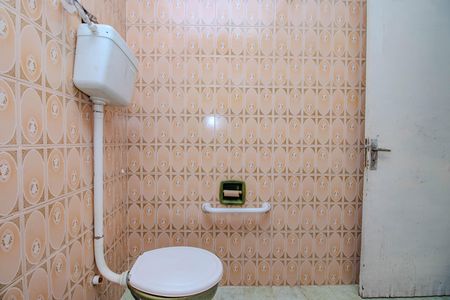 Casa para alugar com 110m², 2 quartos e 1 vaga Casa para alugar com 110m², 2 quartos e 1 vagaBanheiro