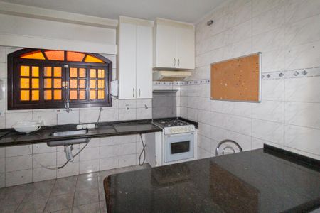 Casa para alugar com 276m², 5 quartos e 3 vagas Casa para alugar com 276m², 5 quartos e 3 vagasCozinha