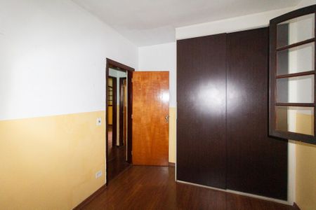 Casa para alugar com 276m², 5 quartos e 3 vagas Casa para alugar com 276m², 5 quartos e 3 vagasQuarto 4